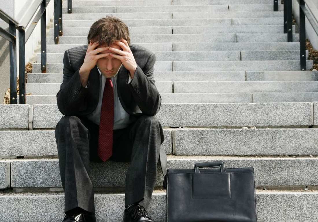 Μια στις πέντε επιχειρήσεις θα απολύσουν εργαζομένους