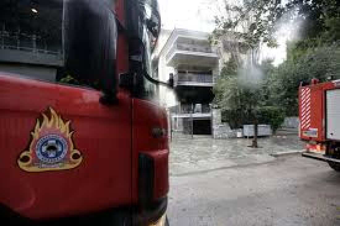 Κλήσεις για αντλήσεις υδάτων στην Κορινθία και απεγκλωβισμός ενός ηλικιωμένου ζευγαριού από αυτοκίνητο