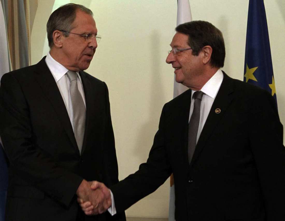 Την στήριξη της Μόσχας για λύση του Κυπριακού επαναβεβαίωσε ο Λαβρόφ προς τον Αναστασιάδη