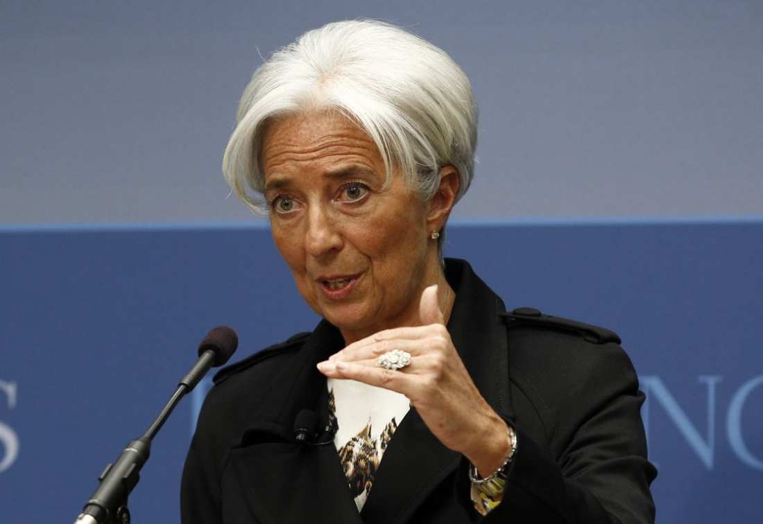 Η διευθύντρια του ΔΝΤ έθεσε με επιτακτικό τρόπο το θέμα της ελάφρυνσης του ελληνικού χρέους, ζητώντας συμφωνία για να μπορέσει το Ταμείο να λάβει μέρος στο ελληνικό Πρόγραμμα