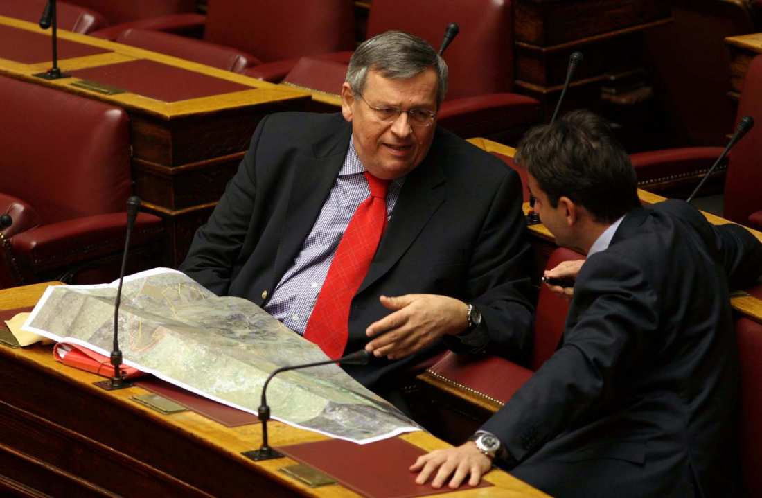 Γιατί σιωπά η ΝΔ και δεν απαντά στον Στέφανο Μάνο