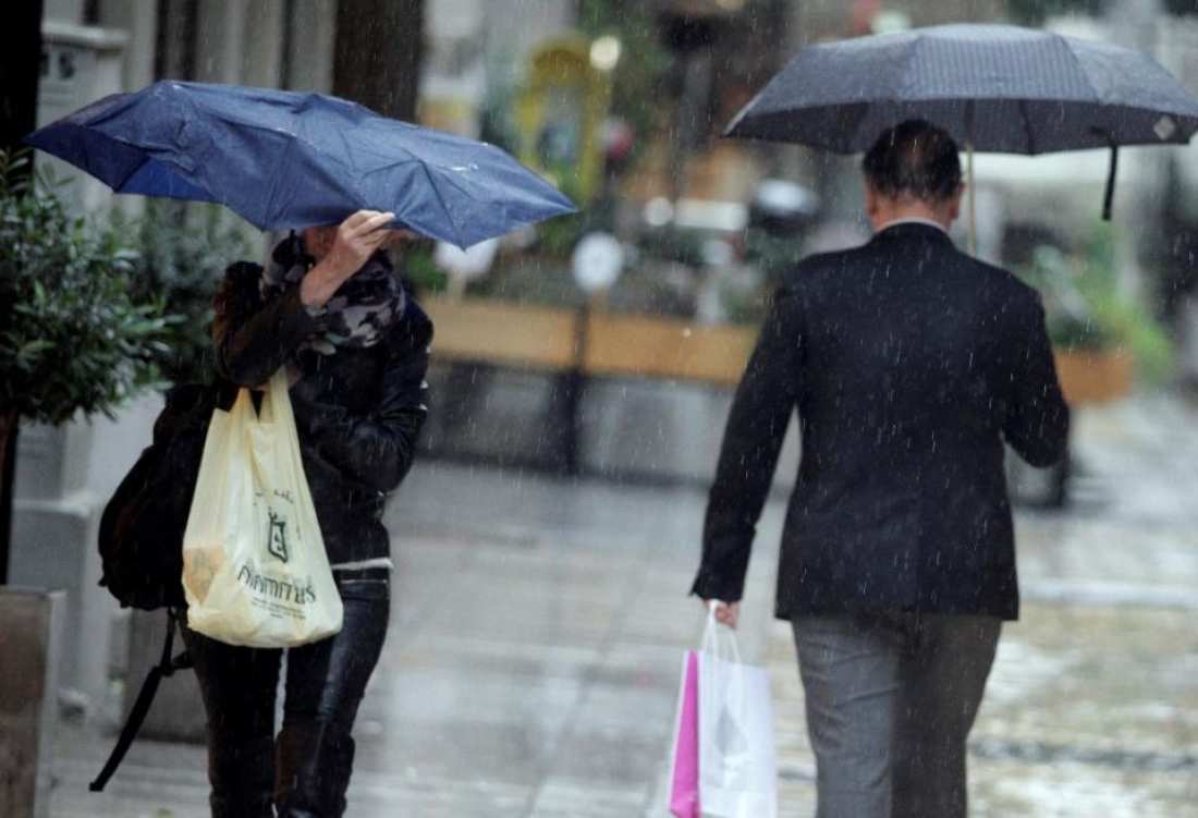 Ο καιρός σήμερα Παρασκευή 21/4: Πέφτει η θερμοκρασία-Χειμωνιάτικο σκηνικό