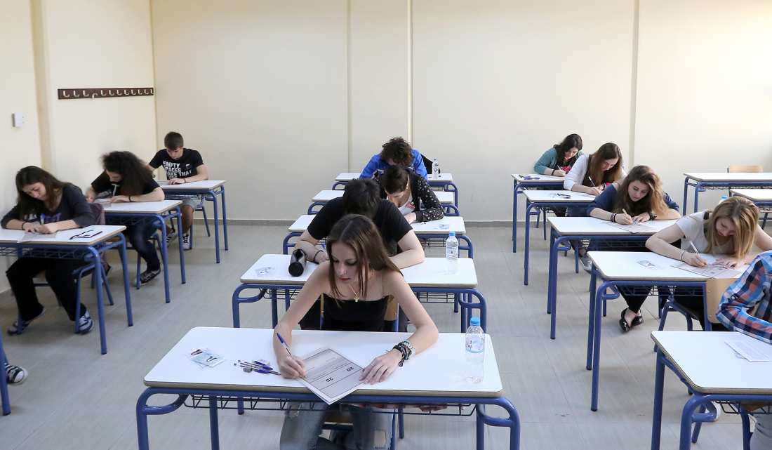 Το υπουργείο Παιδείας ανακοίνωσε σήμερα το μεσημέρι το πρόγραμμα των Πανελλαδικών Εξετάσεων του 2017- Πρεμιέρα στις 6 Ιουνίου για τους μαθητές των ΕΠΑΛ με Νεοελληνική Γλώσσα- Από τις 22 έως τις 30 Ιουνίου τα ειδικά μαθήματα