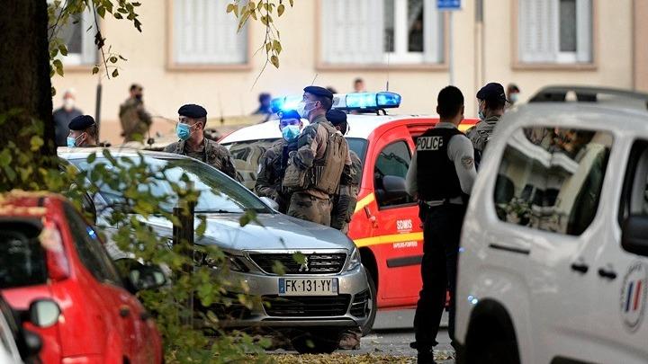 Από τα Χανιά ο ιερέας που τραυματίστηκε σοβαρά στην ένοπλη επίθεση στην Λιόν στην Γαλλία