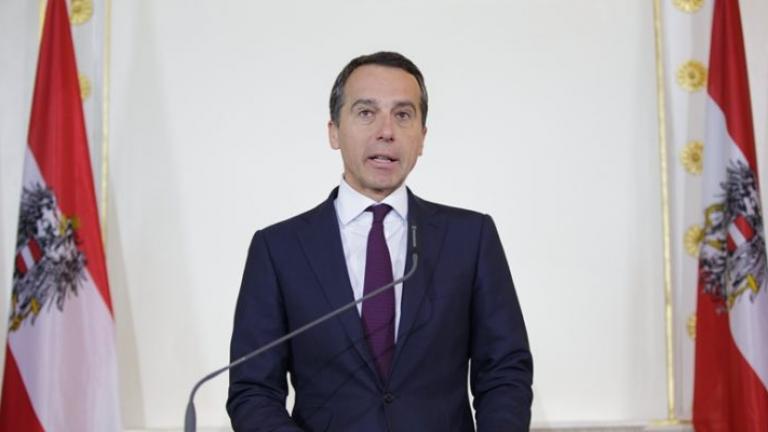 Ο Αυστριακός καγκελάριος Κερν χαιρετίζει τις προτάσεις Μακρόν για την Ευρώπη 