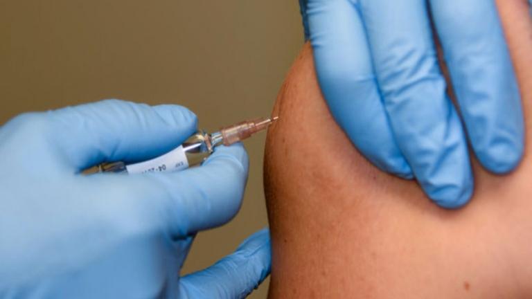 Οδηγίες ΚΕΕΛΠΝΟ για το ποιοι πρέπει να εμβολιαστούν κατά της ιλαράς