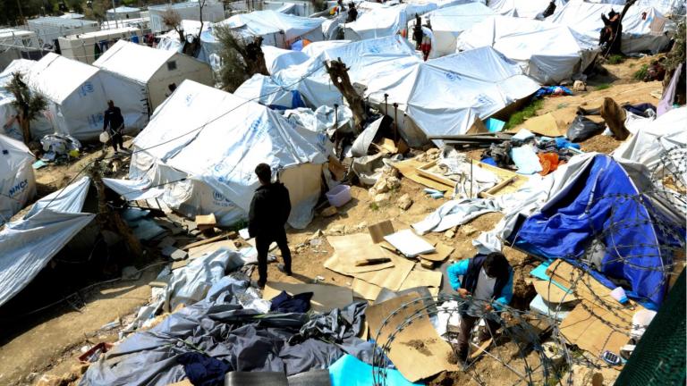 Δραματική η κατάσταση με τους πρόσφυγες στα νησιά του Βορείου Αιγαίου - Θυμίζει 2015