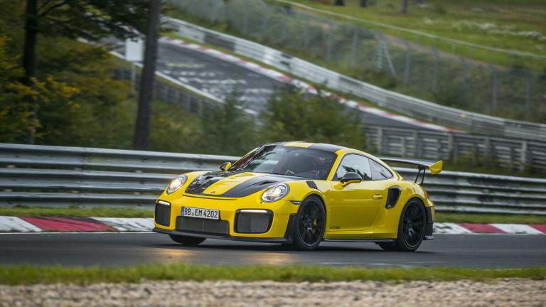 Η νέα Porsche 911 GT2 RS, εξοπλισμένη με τα ελαστικά MICHELIN Pilot Sport Cup 2, πέτυχε νέο παγκόσμιο ρεκόρ