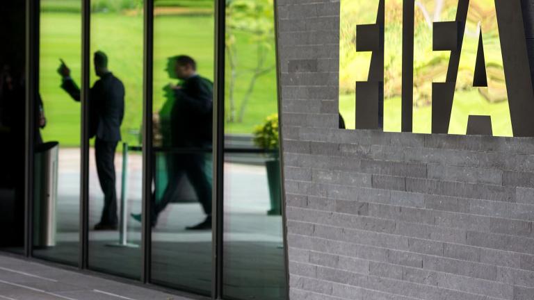 Έλληνες πρόεδροι ομάδων της Super League συνδέονται με το μέγα σκάνδαλο στη FIFA