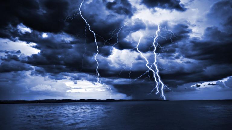 Καιρός: Ραγδαία επιδείνωση του καιρού- Προειδοποίηση του Σάκη Αρναούτογλου για σαρωτικούς ανέμους και καταιγίδες