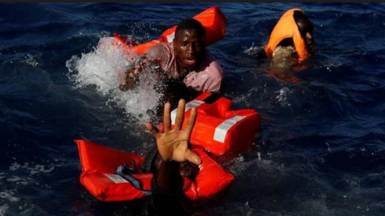 Μεσόγειος: Τουλάχιστον 25 νεκροί από ναυάγιο σκάφους μεταναστών 