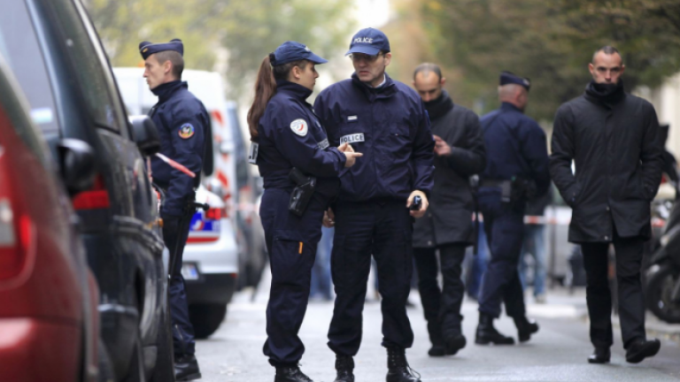 Τρόμος στο Παρίσι - Εντοπίστηκε αυτοκίνητο με 16 άδειες φιάλες υγραερίου!