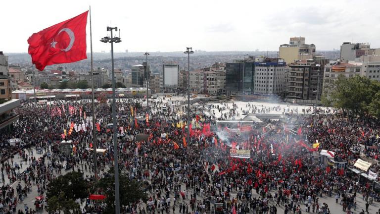 Τουρκία: Ο Ερντογάν απαγορεύει τις συγκεντρώσεις στην πλατεία Ταξίμ