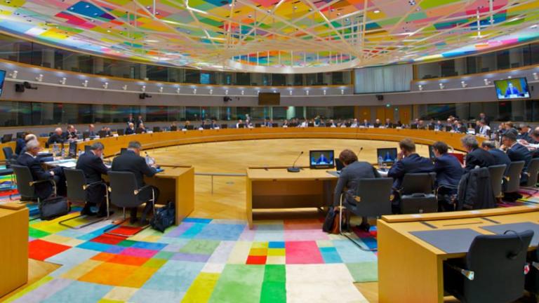 Η υλοποίηση του ελληνικού προγράμματος θα αποτελέσει πρώτο θέμα στο Eurogroup που συνεδριάζει σήμερα στις Βρυξέλλες 