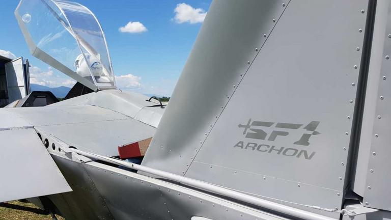 Σε δοκιμαστικές πτήσεις το διθέσιο αεροπλάνο "Atairon", κατασκευασμένο από ελληνικά χέρια στη Φλώρινα