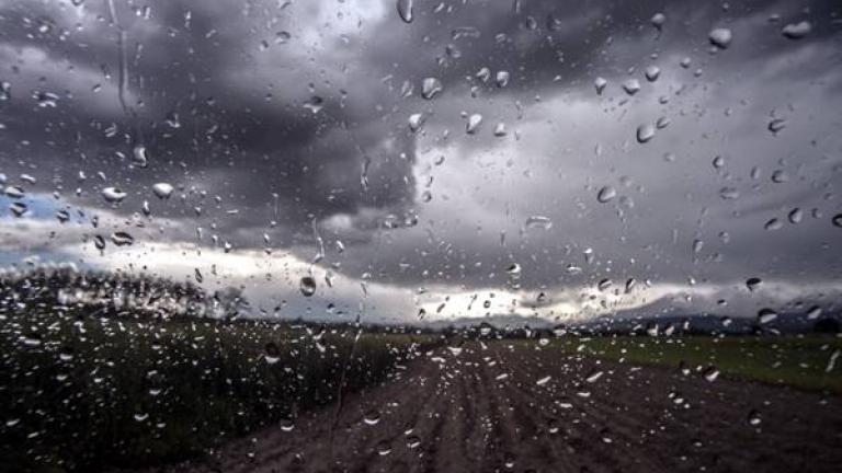 Ο καιρός σήμερα: Βροχές και σποραδικές καταιγίδες-Επιστρέφει η σκόνη
