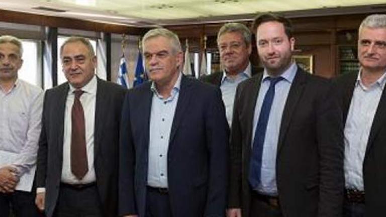 Με αντιπροσωπεία του Επαγγελματικού Επιμελητηρίου Αθηνών συναντήθηκε ο αναπληρωτής υπουργός Προστασίας του Πολίτη, Νίκος Τόσκας