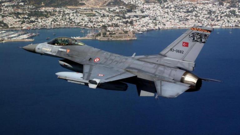 Παραβιάσεις Αιγαίο: Σε 42 παραβιάσεις του εθνικού εναέριου χώρου προχώρησαν τουρκικά αεροσκάφη την Πέμπτη (26/04)