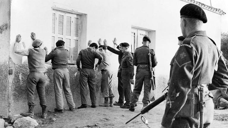 Βρετανική εφημερίδα αποκαλύπτει περιγραφές βασανιστηρίων Κυπρίων αγωνιστών από Βρετανούς στρατιώτες το 1955-59 