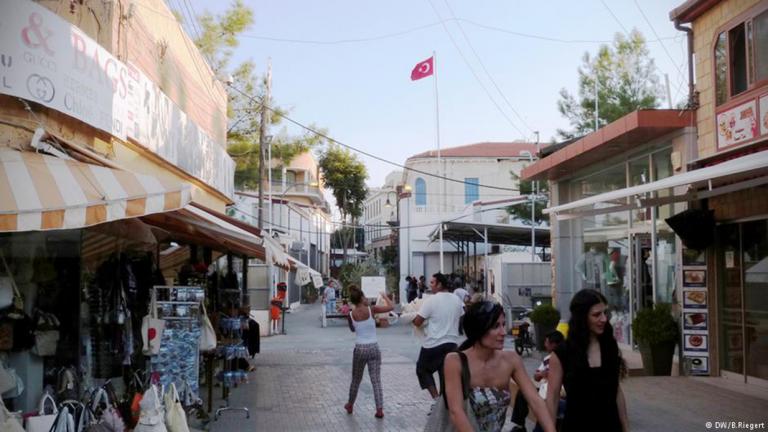 «Η μη λύση του κυπριακού επηρεάζει και την ερωτική απόδοση των Τουρκοκυπρίων» υποστηρίζει Τουρκοκύπριος γιατρός