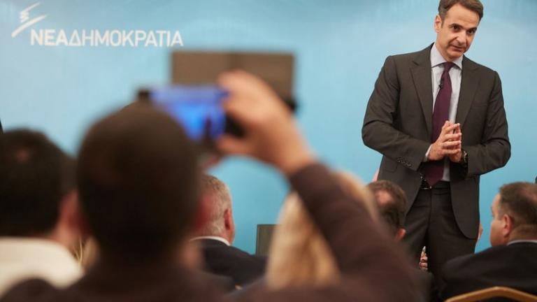 Σε ομιλία του  σε εκδήλωση για τον Δημόσιο Τομέα  ο πρόεδρος της ΝΔ  εστίασε ιδιαίτερα στις προσλήψεις του ΣΥΡΙΖΑ στον δημόσιο τομέα