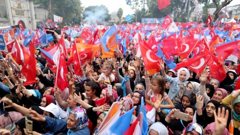 Η μοιραία μέρα του Ταγίπ; Η Τουρκία από σήμερα μπορεί να εισέλθει σε παρατεταμένη κρίση