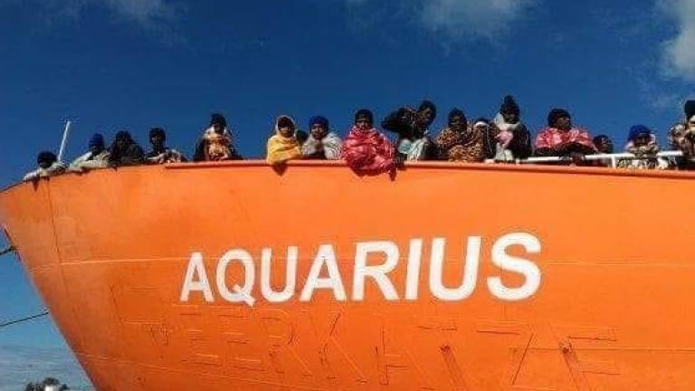 Ιταλία: Ο δήμαρχος του Παλέρμο θα αψηφήσει τις εντολές του Σαλβίνι και θα επιτρέψει τον ελλιμενισμό του πλοίου με τους μετανάστες 