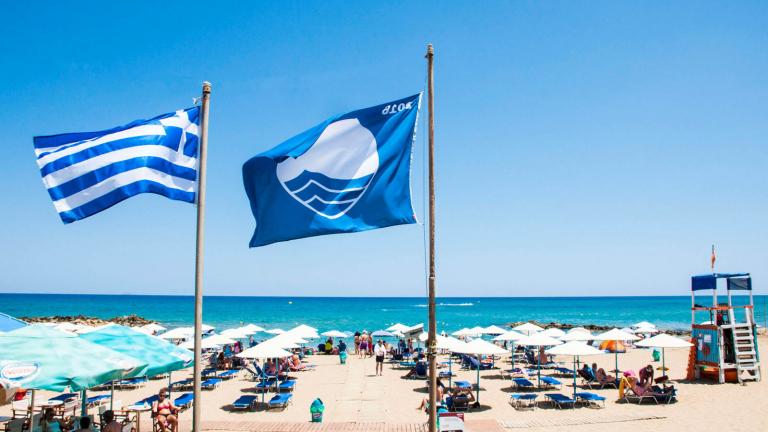 Δείτε τη λίστα με τις καλύτερες παραλίες της Αττικής και της Θεσσαλονίκης για το 2018