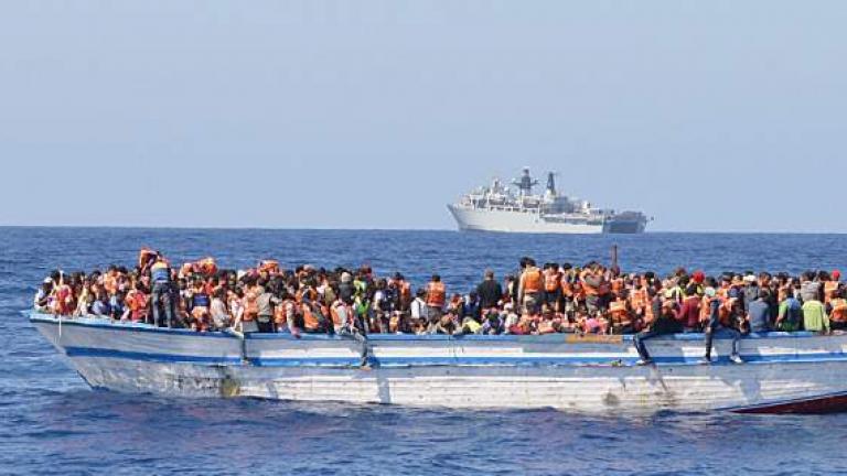 Πώς η Ιταλία με μια απλή απόφαση αφήνει έκθετη την Ελλάδα στην αντιμετώπιση του προσφυγικού