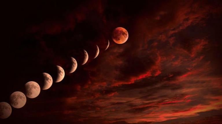 Έρχεται το «ματωμένο φεγγάρι» - Ολική έκλειψη σελήνης σήμερα! 