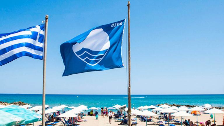Κεραυνός εν αιθρία εν μέσω τουρισμού η απόσυρση όλων των γαλάζιων σημαιών από την Ζάκυνθο