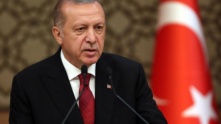Τουρκία: Σε τουρκικές λίρες, και όχι σε ξένο νόμισμα, θα πρέπει να είναι οι συμφωνίες πώλησης και μίσθωσης ακινήτων