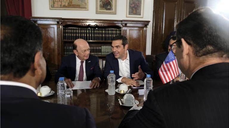 83η ΔΕΘ: Υπό δρακόντεια μέτρα ασφαλείας η συνάντηση του πρωθυπουργού με τον Αμερικανό υπουργό Εμπορίου-Για ιστορικές σχέσεις με τις ΗΠΑ μίλησε ο Αλέξης Τσίπρας