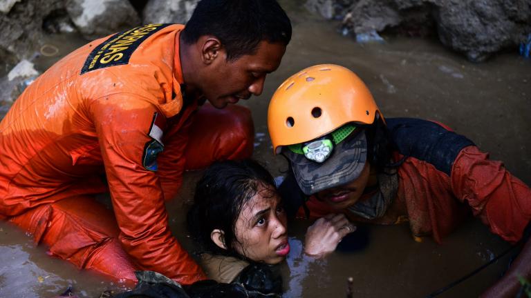 Ινδονησία-Σεισμός: Στους 1.234 οι νεκροί, σύμφωνα με τον μέχρι στιγμής απολογισμό (ΦΩΤΟ)