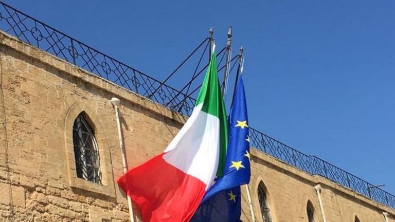 Συμβιβαστικές δηλώσεις Γιουνκέρ για την κόντρα με την Ιταλία για τον προϋπολογισμό της