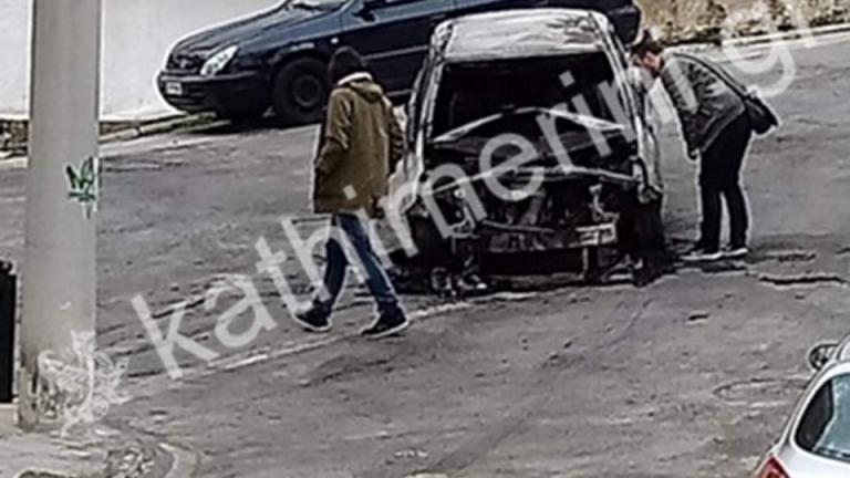 Βόμβα στο ΣΚΑΪ: Καμένο όχημα στα Πετράλωνα – Εξετάζεται αν χρησιμοποιήθηκε από τους τρομοκράτες