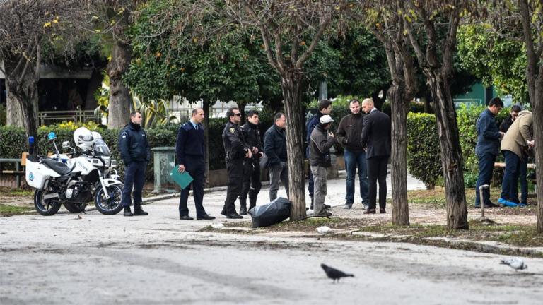 ΕΚΤΑΚΤΟ: Άνδρας βρέθηκε κρεμασμένος στο Ζάππειο