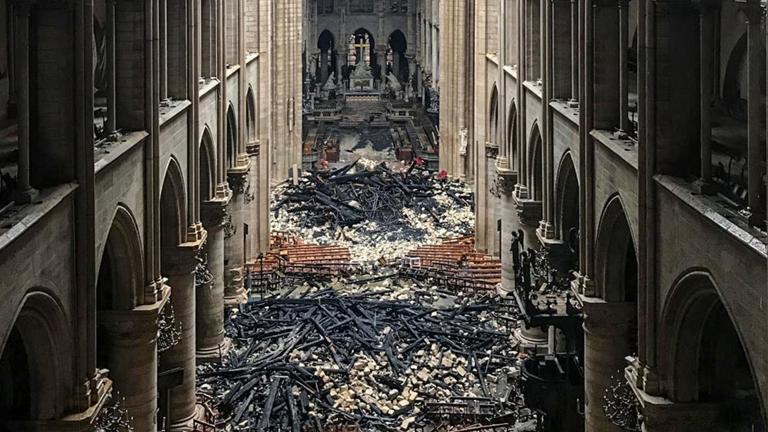 Notre Dame: Χρήματα υπάρχουν, όχι όμως τεχνίτες