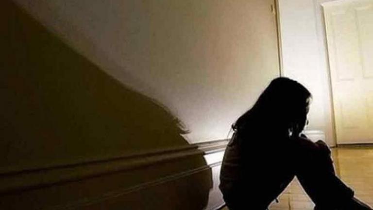 Φρίκη στην Κρήτη: Βίαζε επί τρία χρόνια την 5χρονη κορούλα του