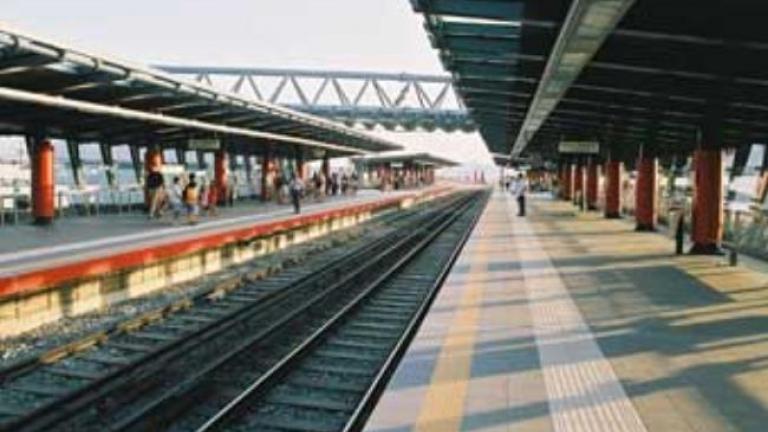 Νεκρός άνδρας στον σταθμό Νερατζιώτισσας-Έπεσε στις γραμμές του τρένου 