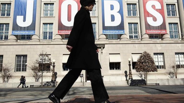 Πανηγυρίζει ο Τραμπ: Σε ιστορικό χαμηλό 50 ετών η ανεργία στις ΗΠΑ