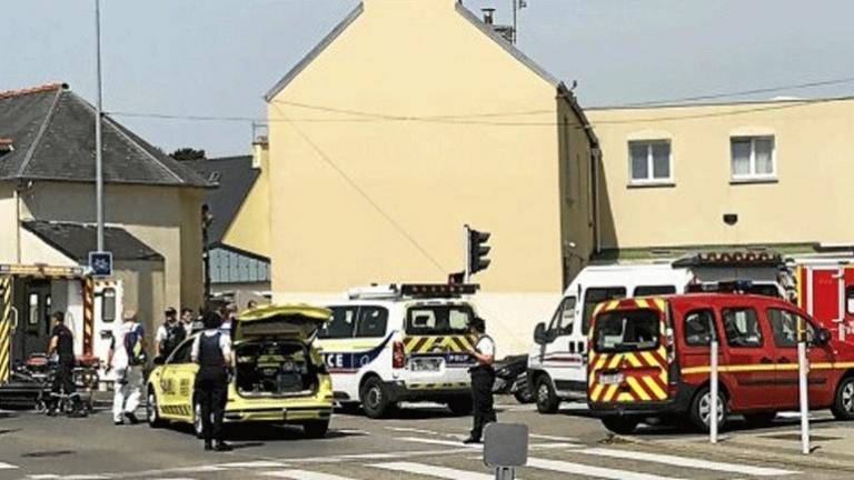 Τραυματίες από πυροβολισμούς έξω από τζαμί στη βορειοδυτική Γαλλία