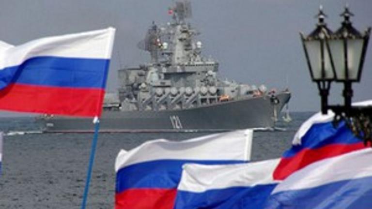 Διαβεβαιώσεις της Αθήνας στη Μόσχα ότι τα ρωσικά πλοία θα συνεχίσουν να ελλιμενίζονται στην Ελλάδα