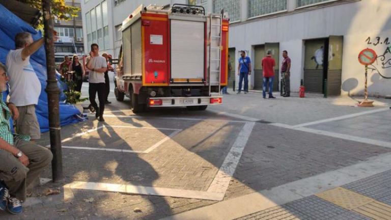 Ισχυρή έκρηξη στο Δικαστικό Μέγαρο της Λάρισας - Χωρίς ρεύμα η περιοχή γύρω από τα δικαστήρια