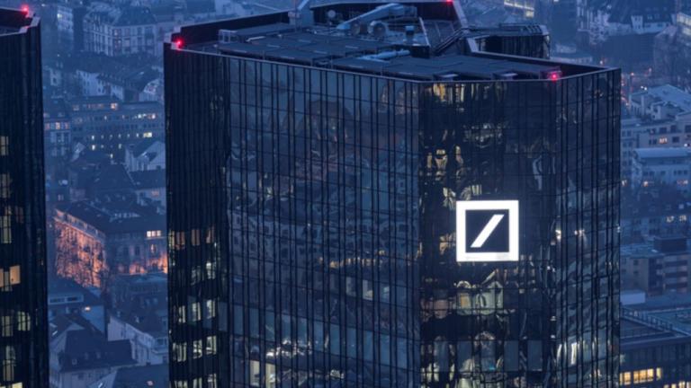 Η αναδιάρθρωση της Deutsche Bank θα κοστίσει έως 5 δισεκ. ευρώ