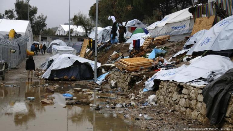 FAZ: «Νέα προσφυγική κρίση με προαναγγελία»