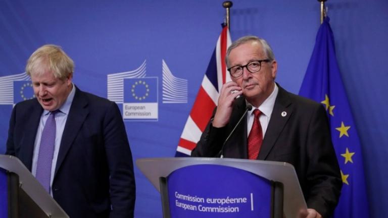 Brexit - Γιούνκερ: Η κατάσταση θα γίνει «εξαιρετικά περίπλοκη» αν το βρετανικό κοινοβούλιο απορρίψει τη νέα συμφωνία
