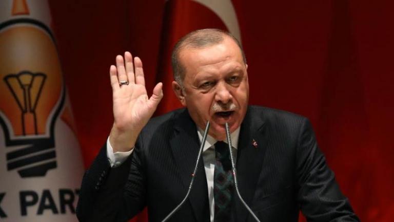 Απειλές και ειρωνείες Ερντογάν προς Ευρωπαίους και αλλαγή τακτικής στη Συρία