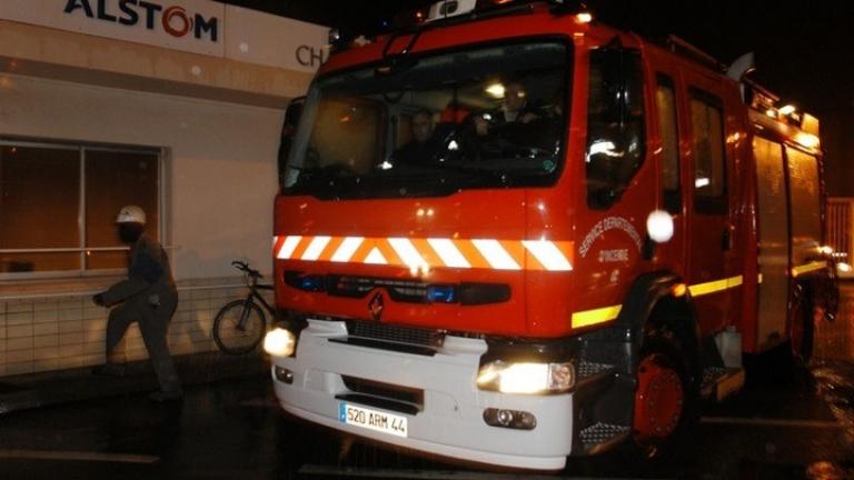 Γαλλία: Οκτώ μετανάστες βρέθηκαν ζωντανοί μέσα σε ένα φορτηγό ψυγείο