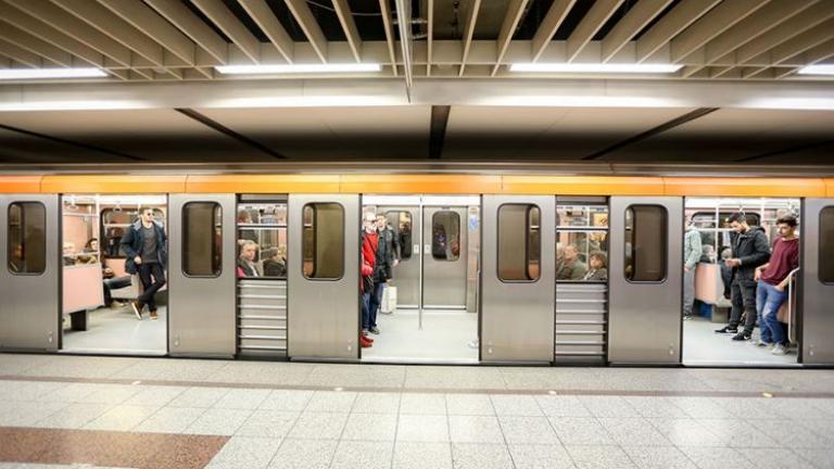 Άνδρας έπεσε στις γραμμές του Μετρό - Ανασύρθηκε νεκρός